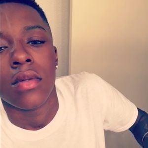 Meet your Posher, Diamond